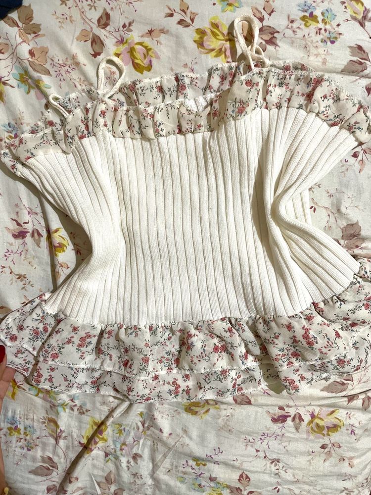 Pretty Floral Detail Top