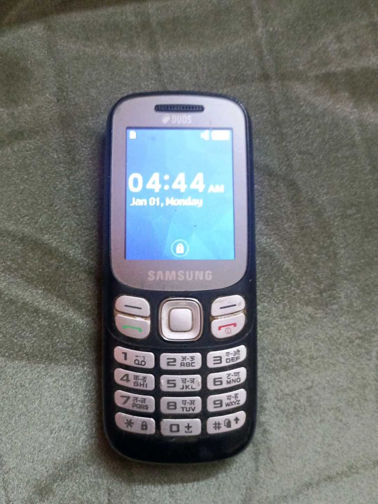 Samsung Basic Phone