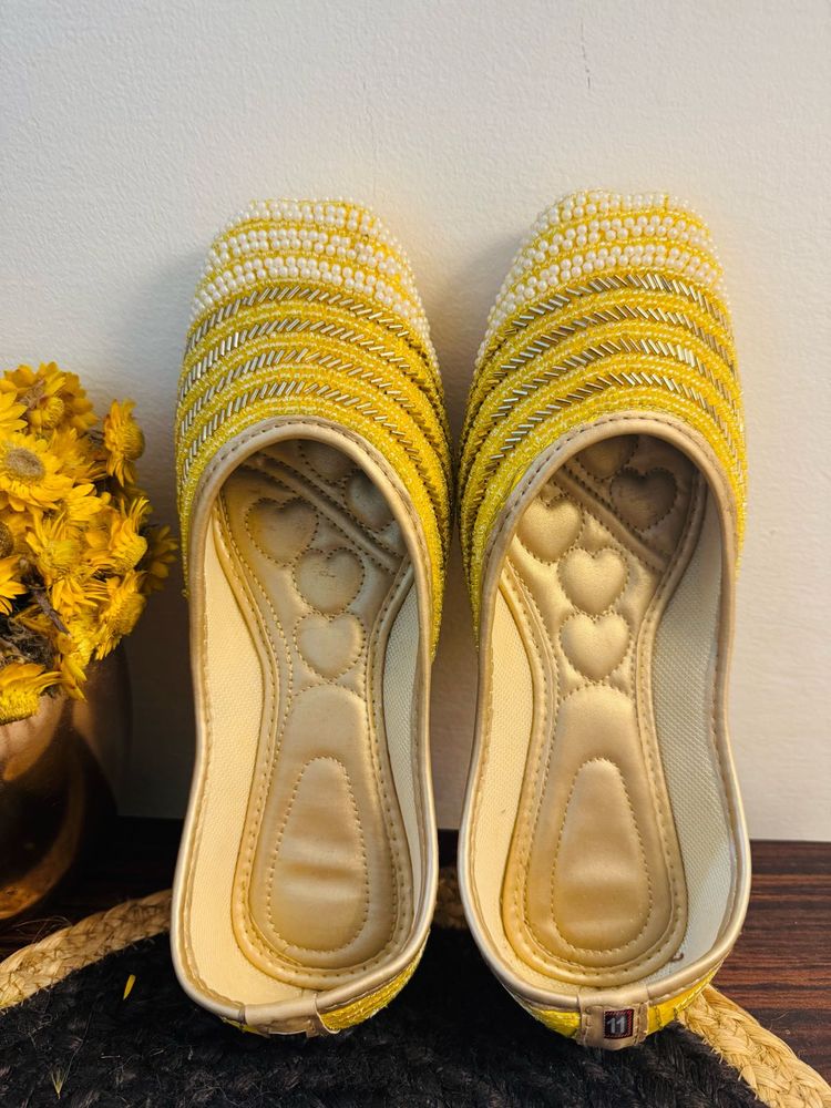 Yellow Beaded Juttis - Size 6