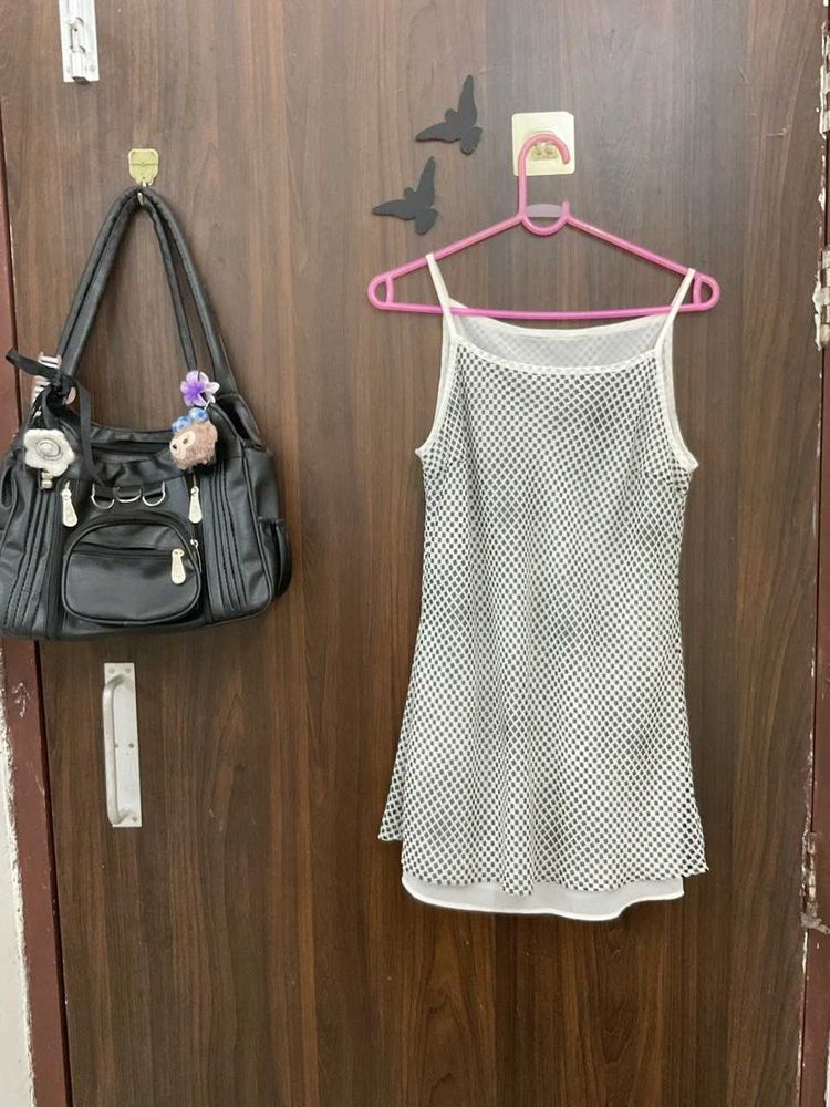 White &amp; Black Tank Top🤍🖤