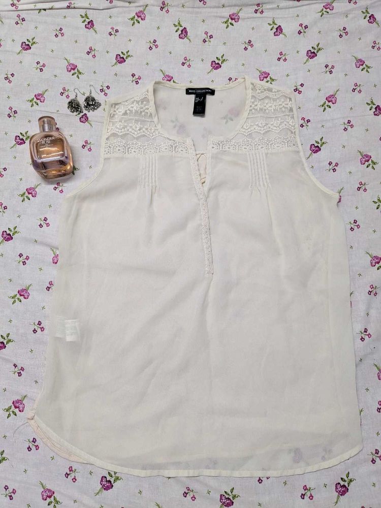 Lace Detail Sleeveless Top