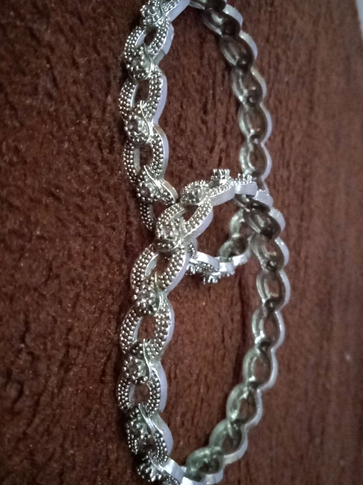 Set of 2 AD ( American Diamond )Kangan like new