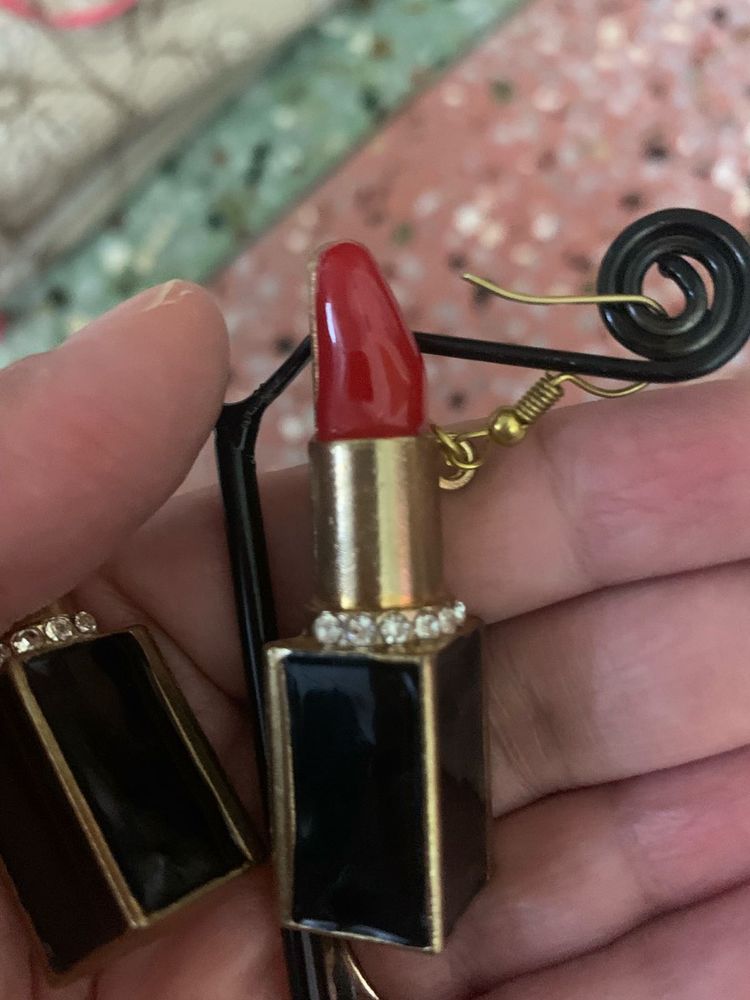 Lipstick Earrings💄