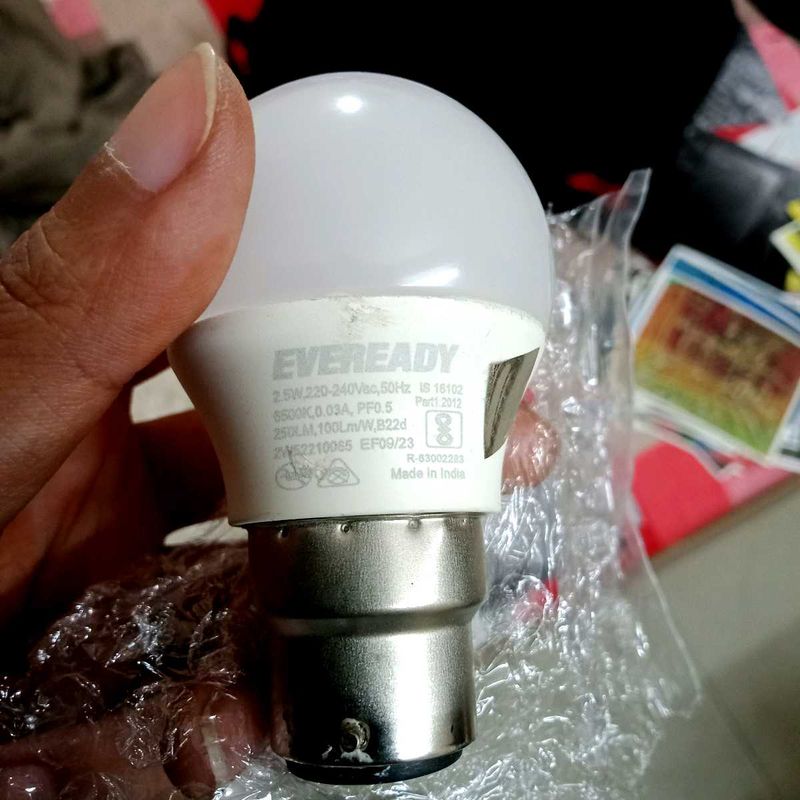 Combo of 3 white light Bulbs