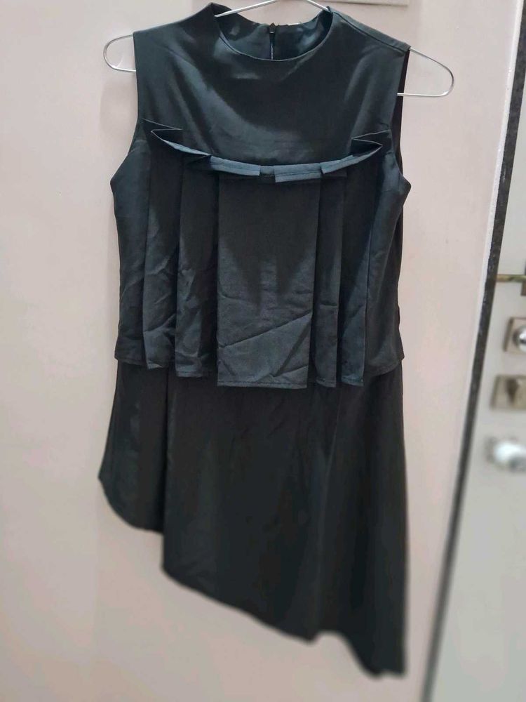Asymmetrical Pleated Top