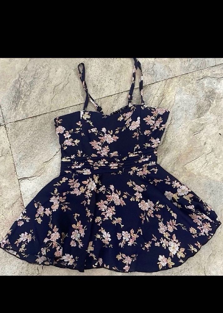 Floral print top