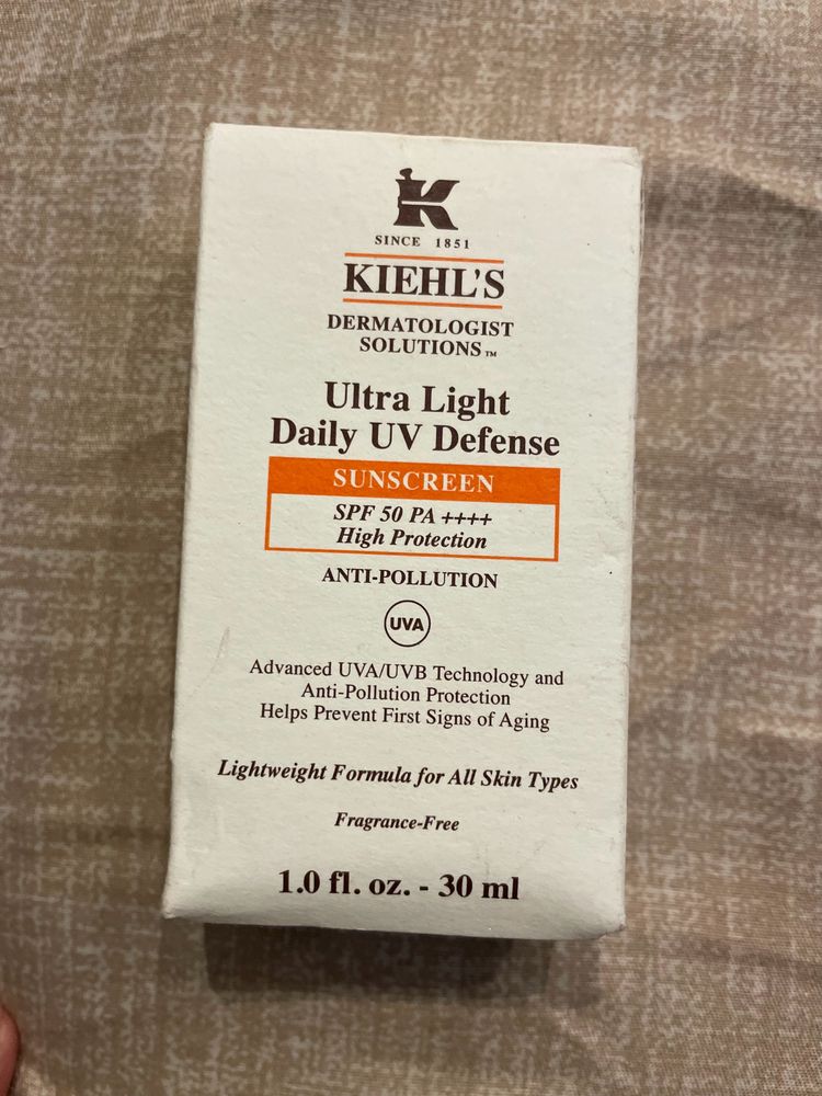 Kiehl&#39;s Ultra Light Daily UV Defense SPF 50