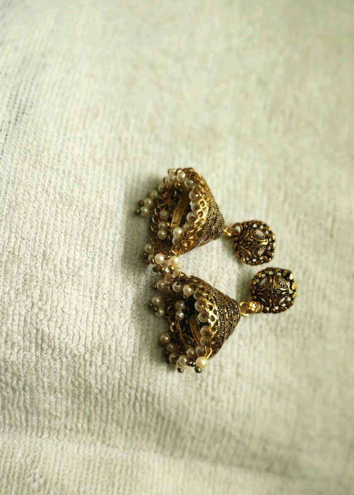 Elegant golden Jhumka Earrings ✨👌🏻💕
