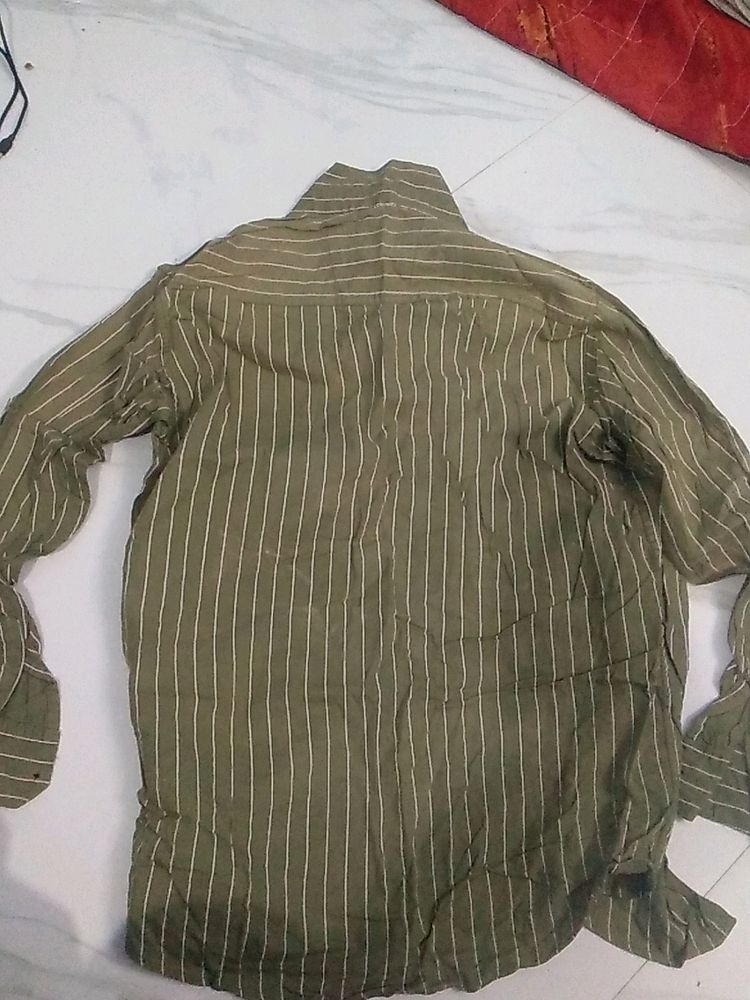 Greenish Lyning Shirt