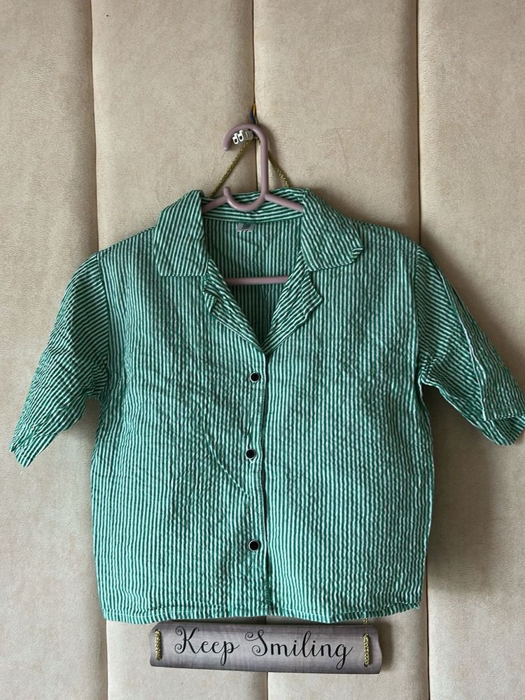 Crop Shirt