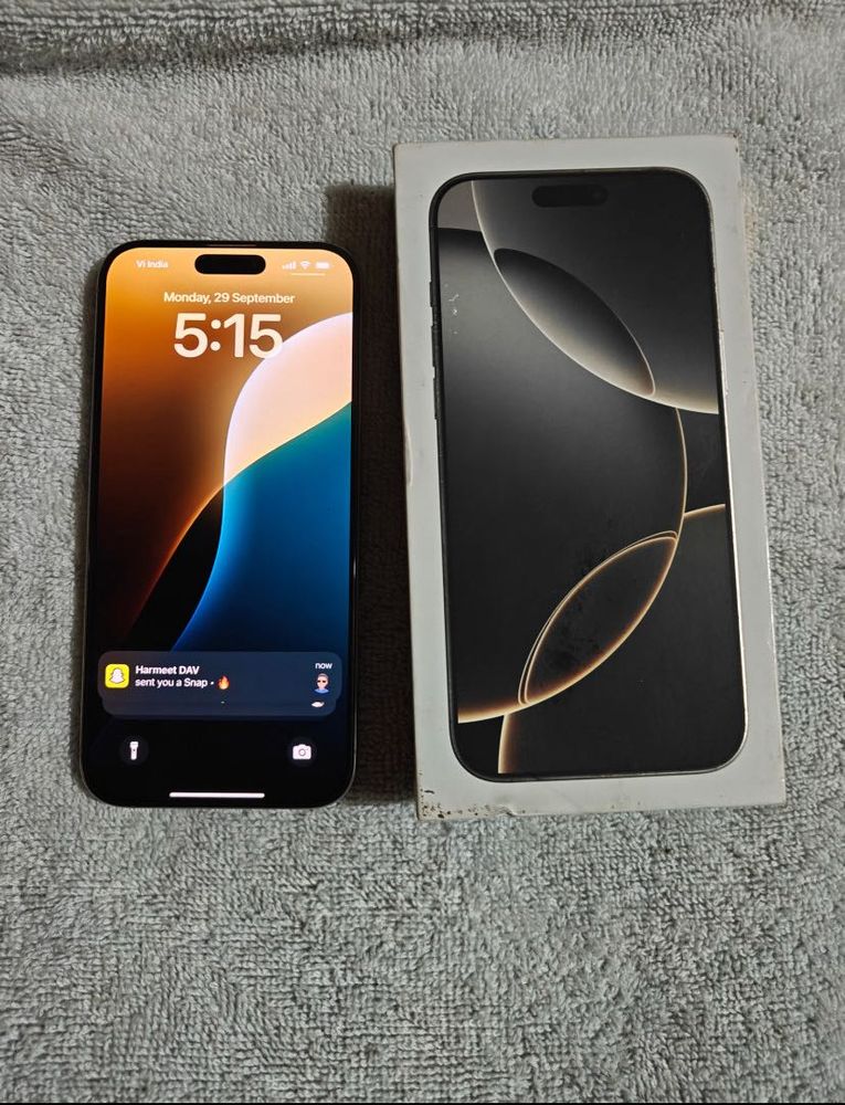I phone 16 pro max natural titanium 1tb