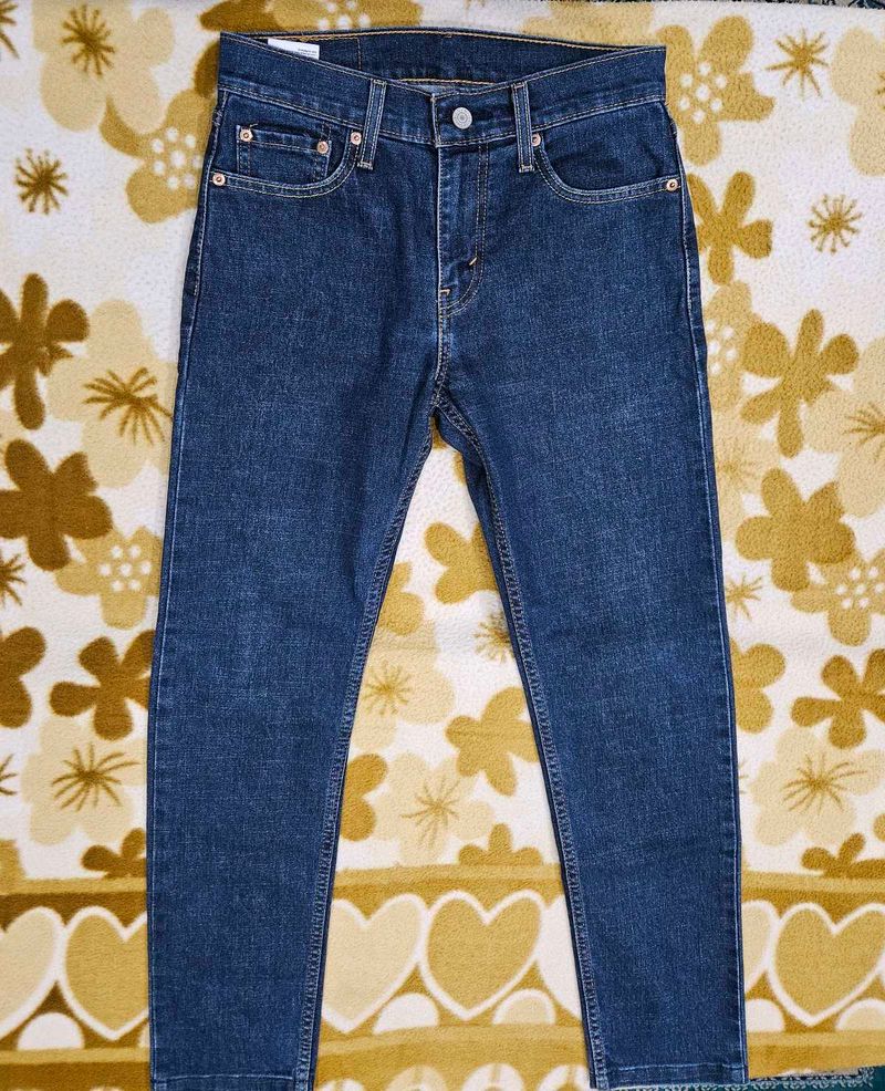 Levi&#39;s Dark Blue Jeans