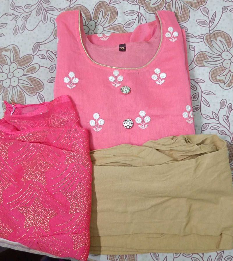 Kurta With Dupatta Set