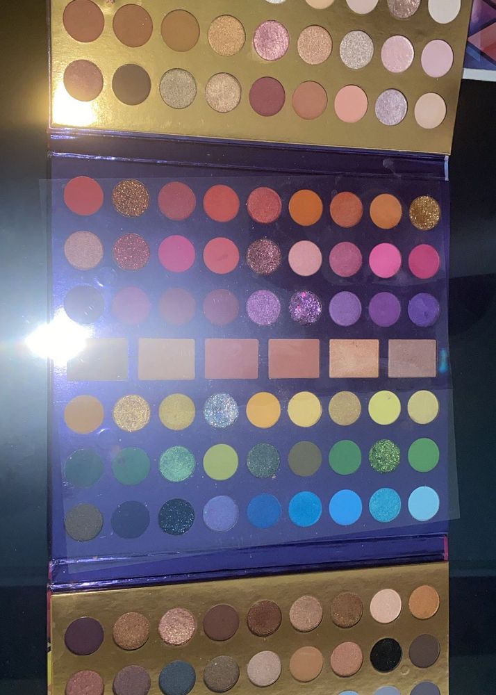 Mirror Eye Shadow Pallet