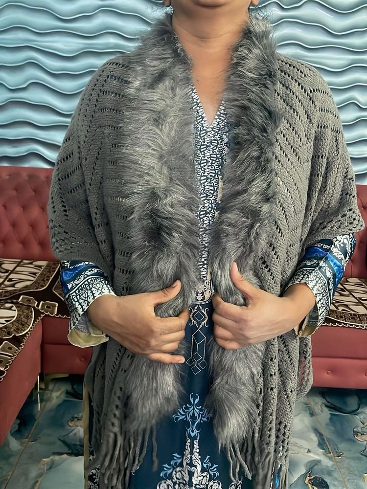 Stylish Scarf with Faux Fur