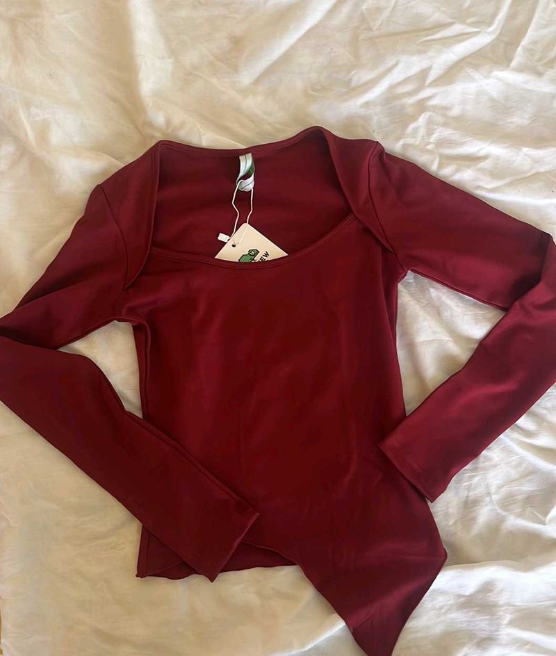 Newme Red Top