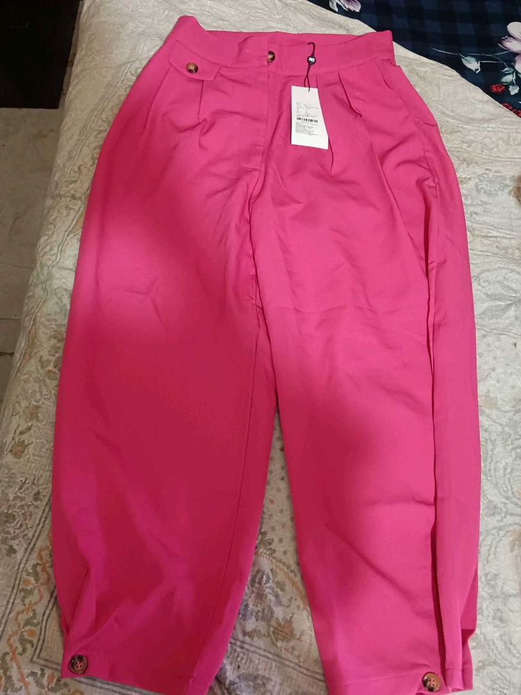 pink pant so stylish