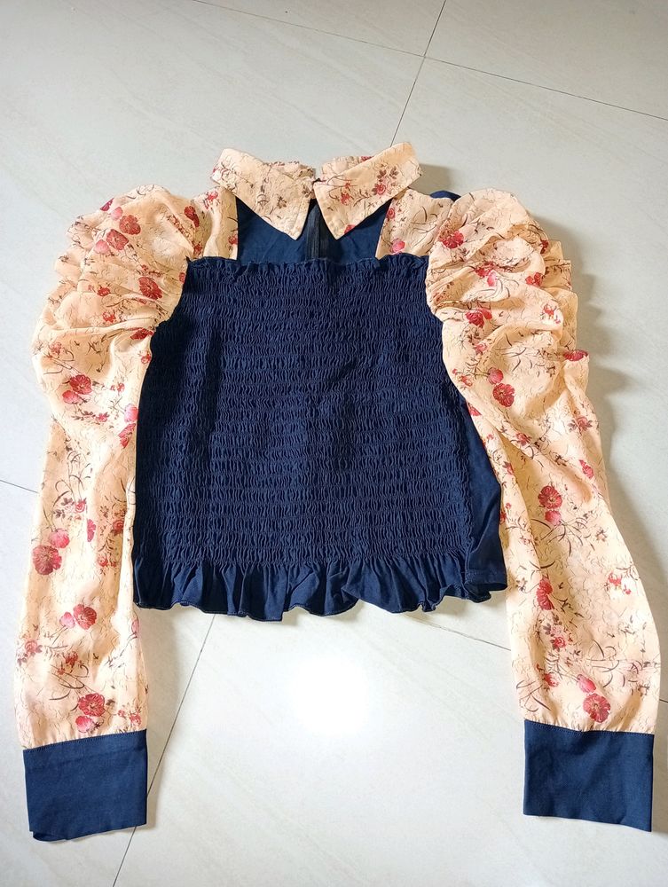 Puffed Sleeves Floral Design Top