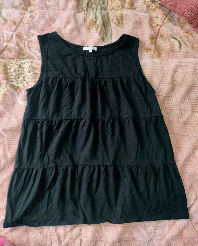 Chic Black Sleeveless Midi Dress