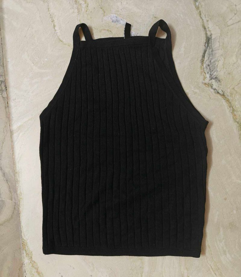 H And M Combo Of Three Crop Tops