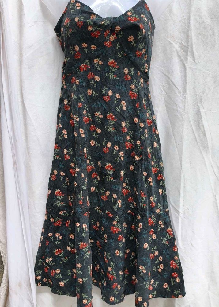 432011. Floral Print Dress