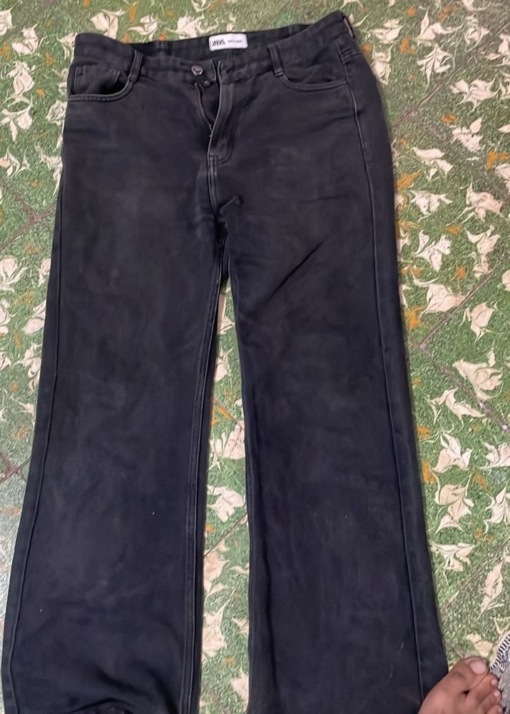 ZARA BAGGY JEANS