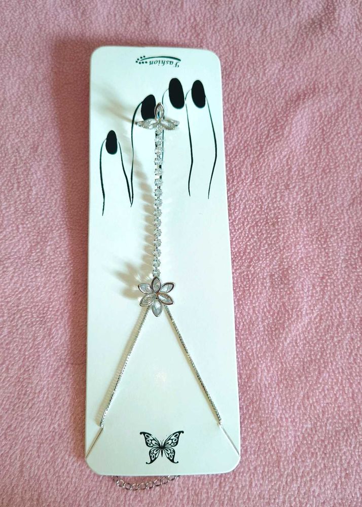 SALE 🆕🎄🎅Elegant Hand Chain Bracelet