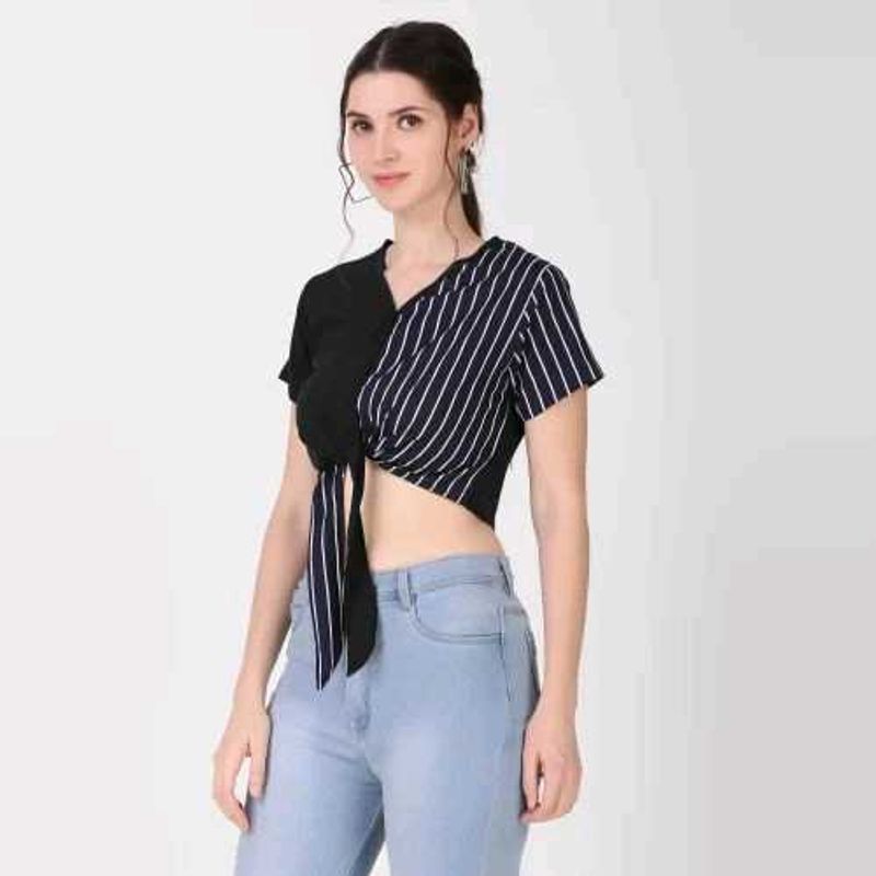 **Negotiable** Cute Black Crop Top
