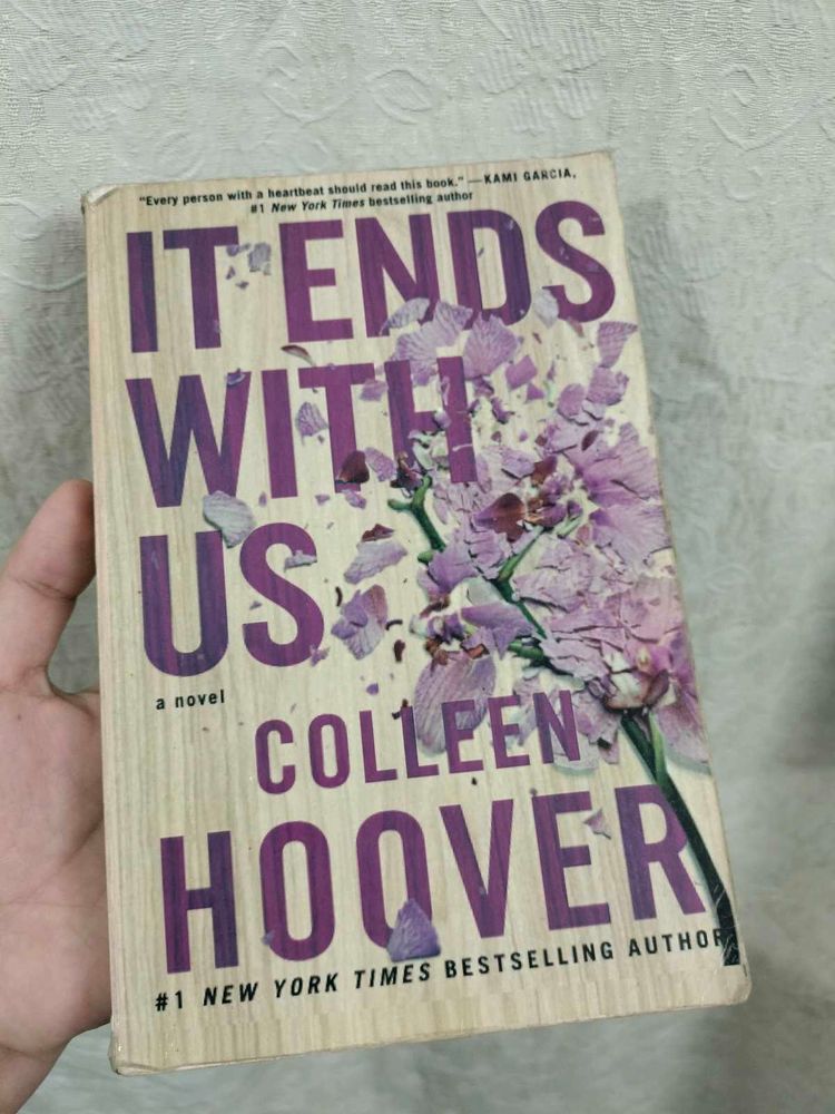 It Ends With Us - Colleen Hoover