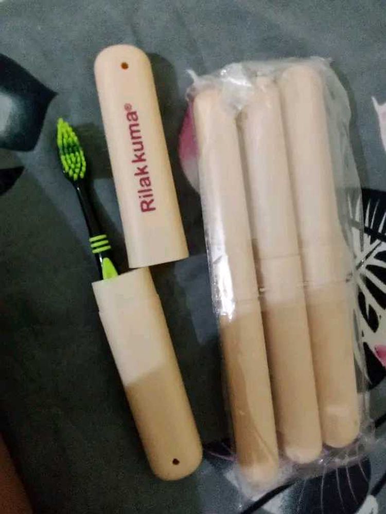 UNIQUE Toothbrush Cover - SET OF 4