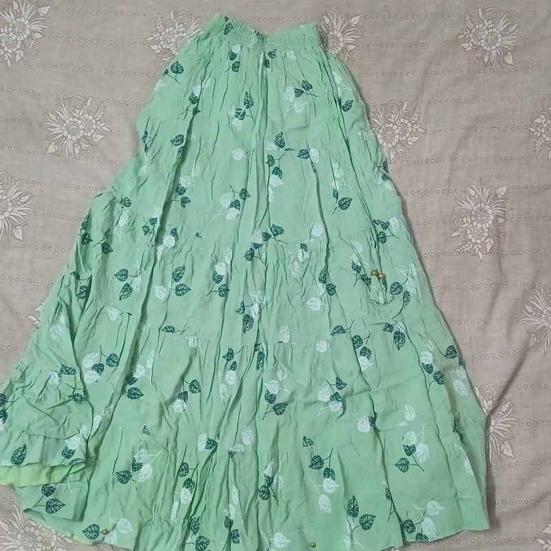 Leaf Print Maxi Skirt