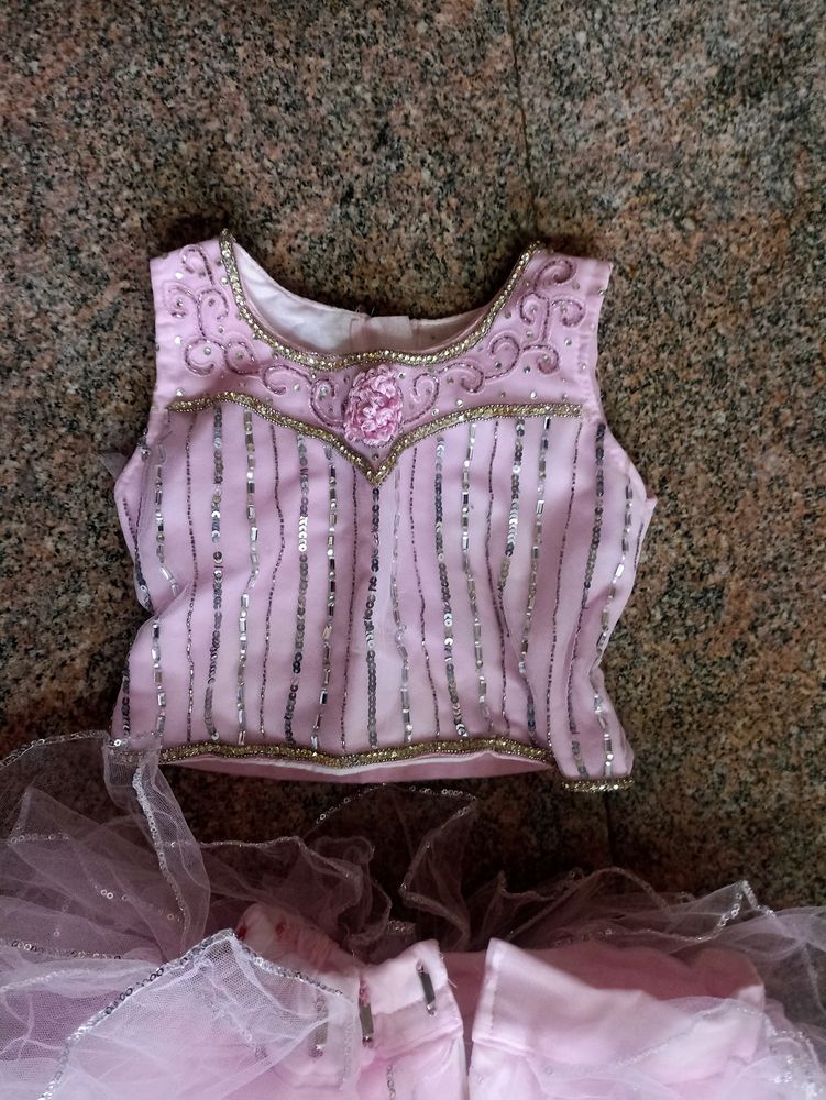 Small Baby Girl Frock For Sale..
