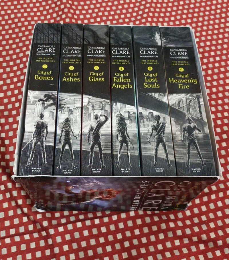 The Mortal Instruments Complete Set