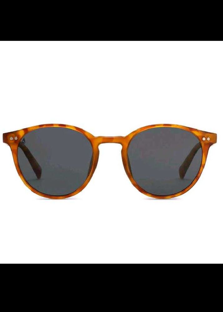 Tortoise Shell Round Sunglasses