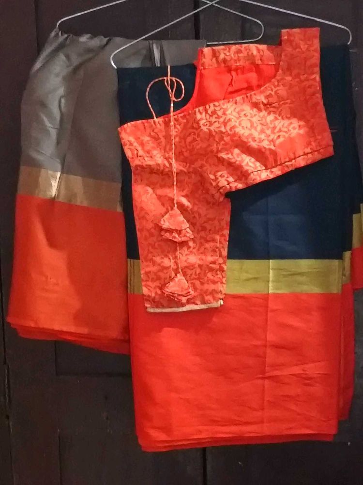 ComboOffer - UnusedOrangeBorderSarees WithSt