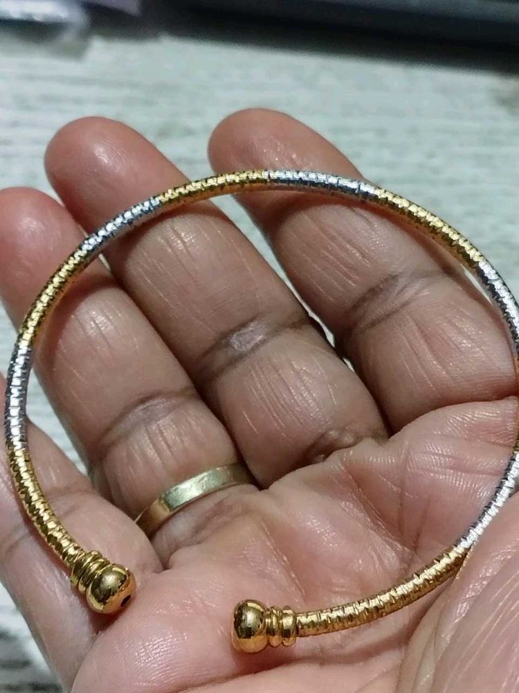 Adjustable Braslet