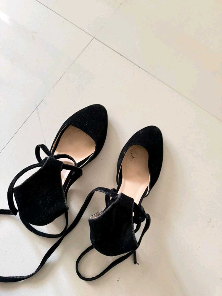 Black Ankle Wrap Flats
