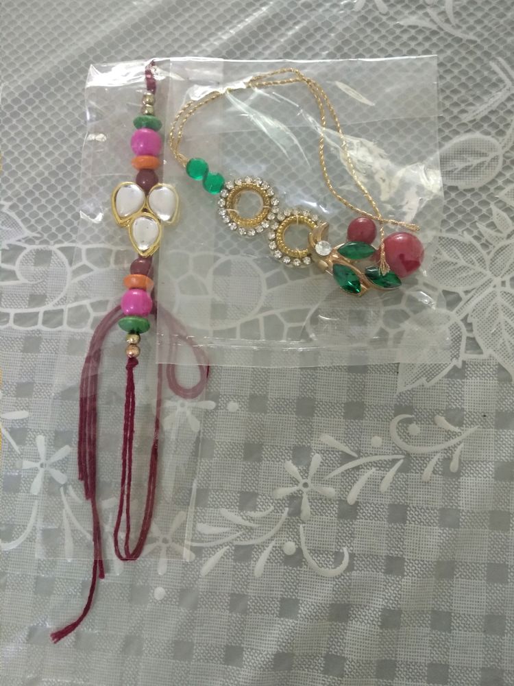 Rakhis for Bhai Bhabhi With Kundan &amp; Beads