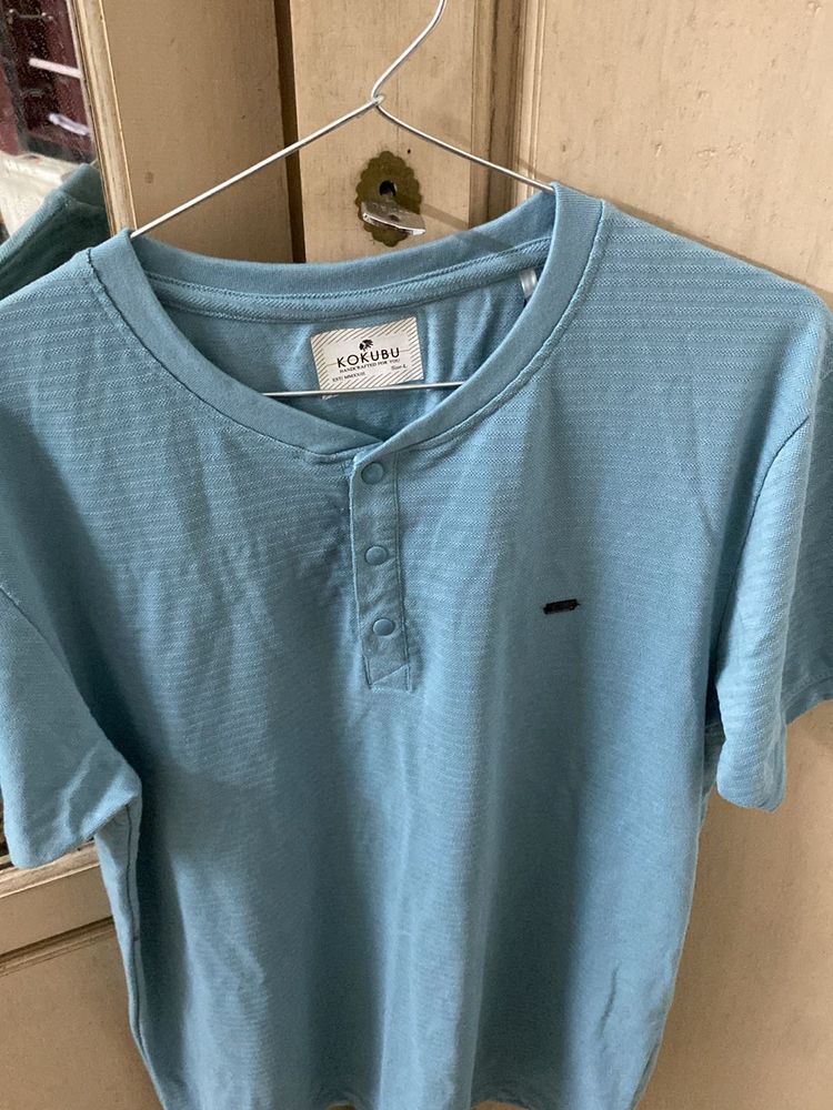 t shirt-brand new !