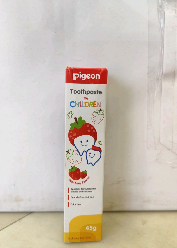Pigeon Toothpaste (Orange, Strawberry) And Babyhug Shampoo