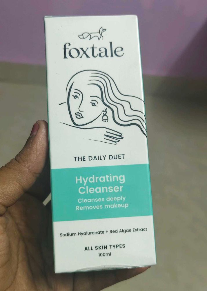 Foxtale Hydrating Cleanser