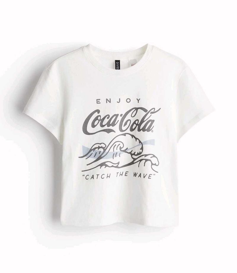 H&amp;M Coco Cola Tshirt