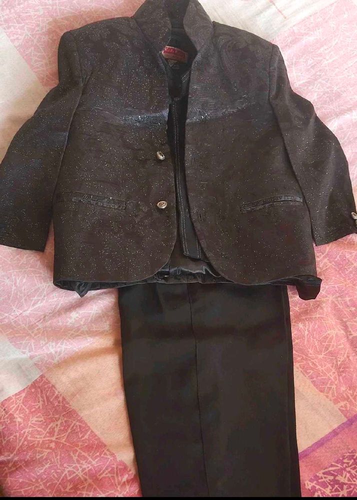 Branded Partywear Suit