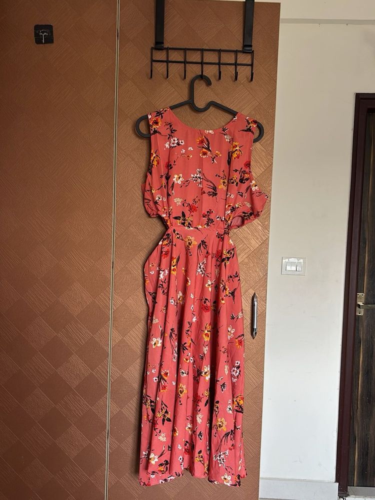 Floral Cutout Midi Dress