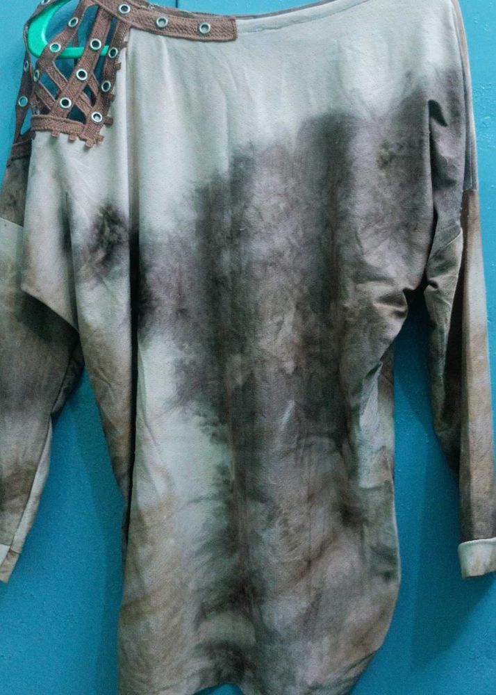 Tie-dye Long Sleeve Top