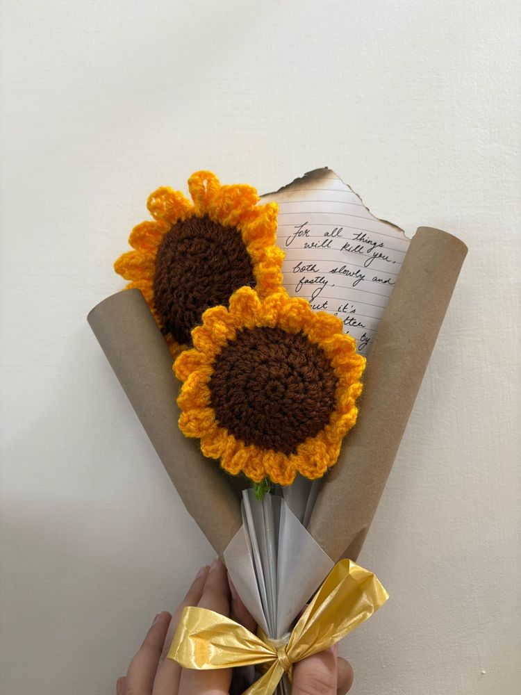 Crochet Sunflower Bouquet