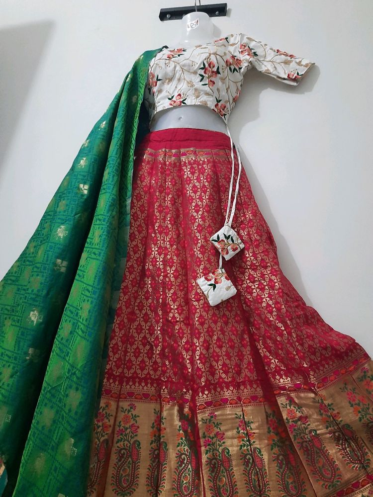 lahnga choli.... 🤩🤩🤩