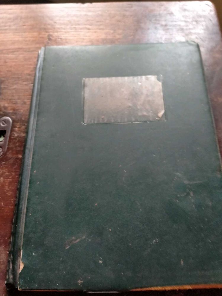 Visiting Cord Holder