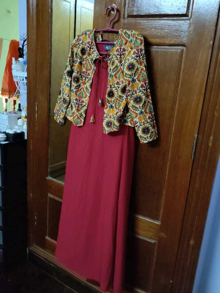 Kurthi With Coat