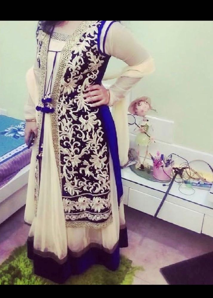 4pc Anarkali With Shrug